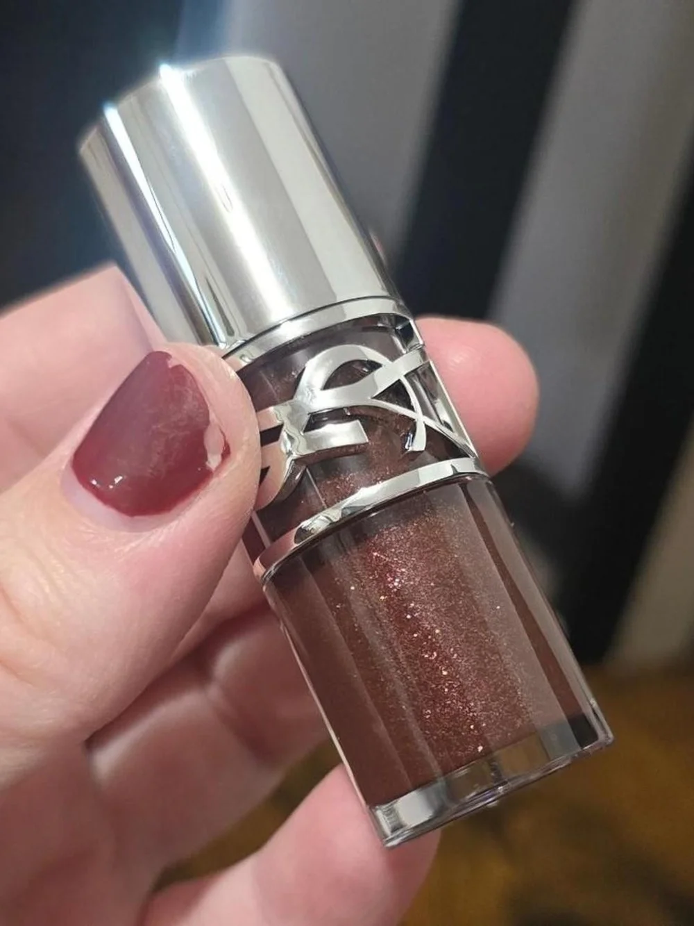 Yves Saint Laurent Loveshine Plumping Lip Oil Gloss